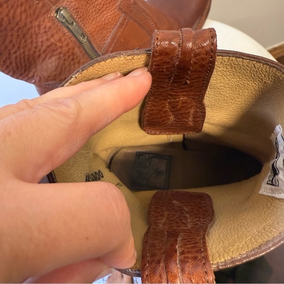 Frye Jane Trapunto Heeled Short Bootie Boots Saddle Brown Leather Size 5.5 - Picture 10 of 11